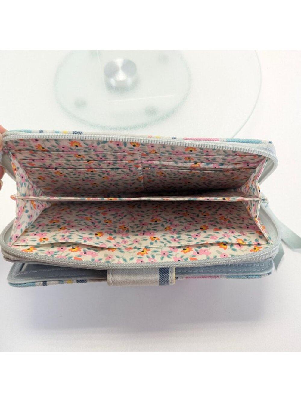 Vera Bradley Quilted TurnLock Wallet - Perfectly Plaid with Floral Interior - Picture 4 of 5
